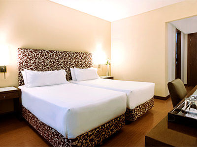 Hotel Nh Cordillera